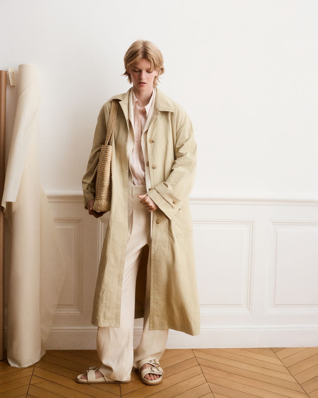 Fashion Week Paris Spring/Summer 2026 look 12 from the Maison Kitsuné collection womenswear