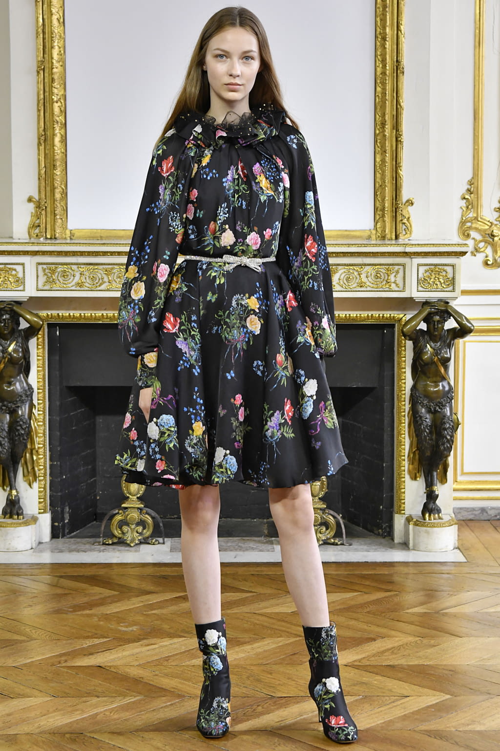 Fashion Week Paris Spring/Summer 2018 look 29 de la collection Monique Lhuillier womenswear