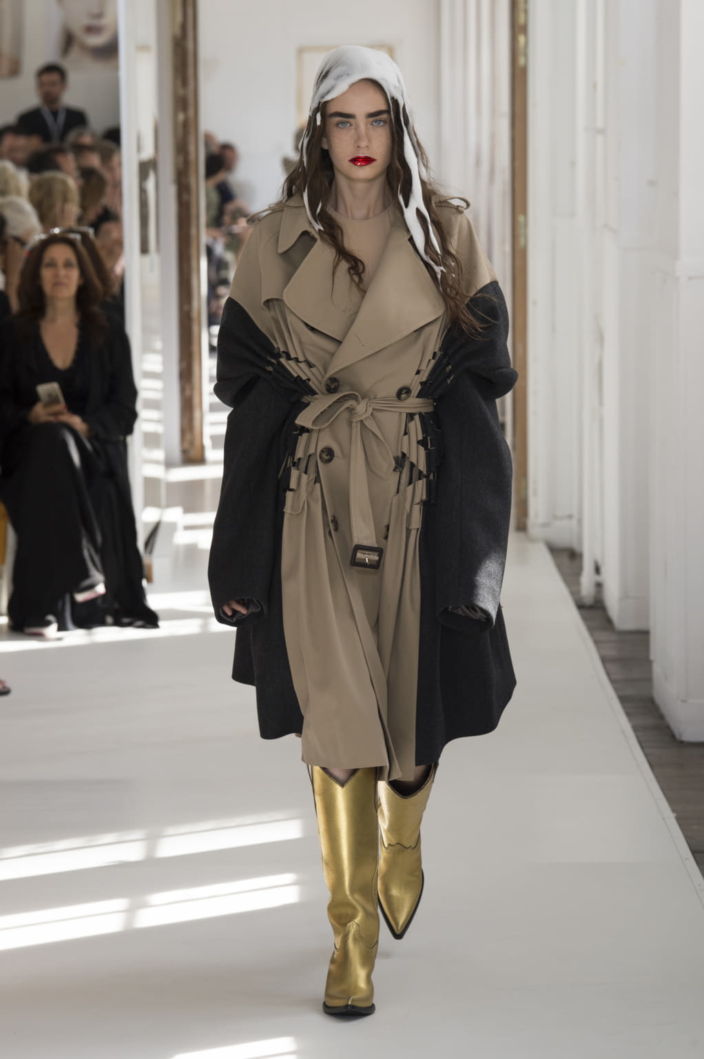 Fashion Week Paris Fall/Winter 2017 look 2 from the Maison Margiela collection 高级定制
