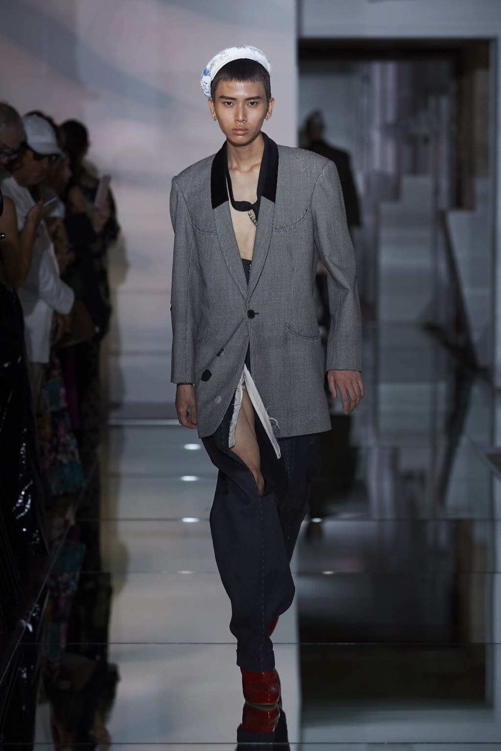 Fashion Week Paris Fall/Winter 2019 look 6 from the Maison Margiela collection 高级定制