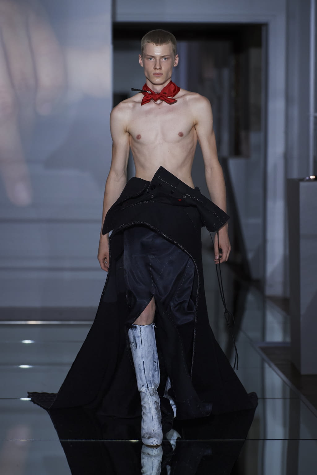 Fashion Week Paris Fall/Winter 2019 look 15 from the Maison Margiela collection 高级定制