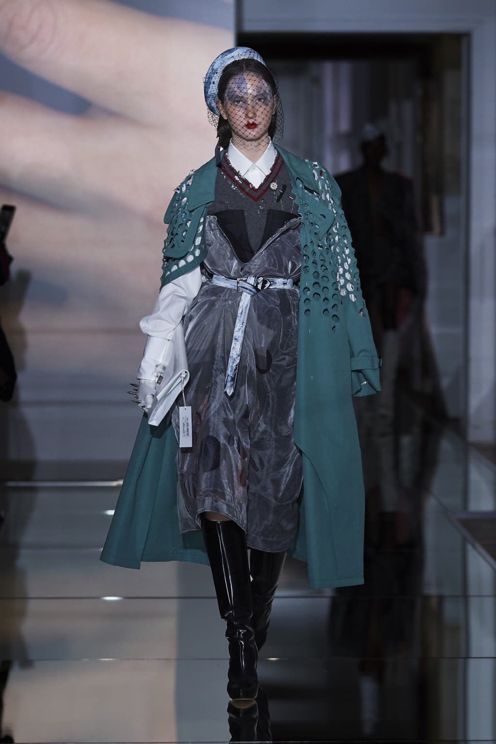 Fashion Week Paris Fall/Winter 2019 look 29 de la collection Maison Margiela couture