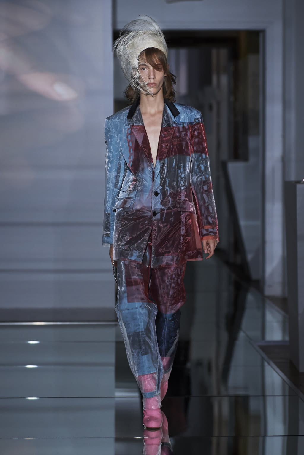 Fashion Week Paris Fall/Winter 2019 look 33 from the Maison Margiela collection couture