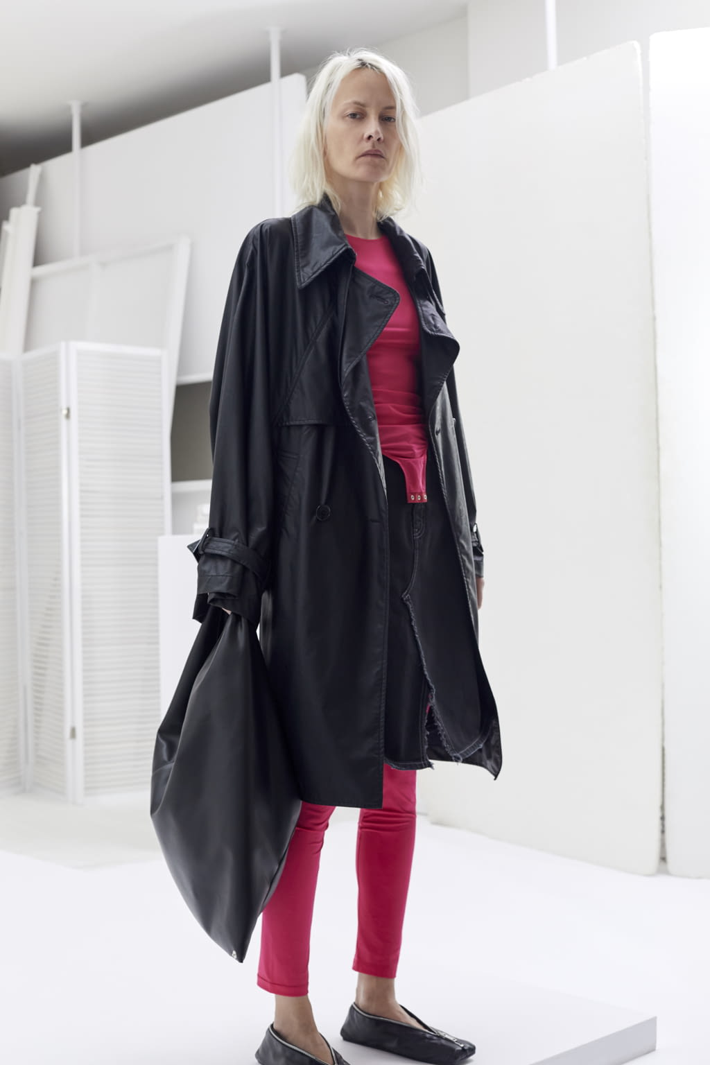 Fashion Week London Pre-Fall 2021 look 11 from the MM6 Maison Margiela collection womenswear
