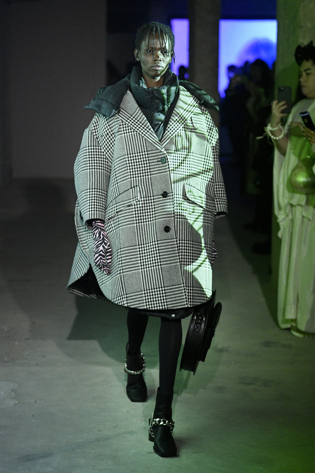 Fashion Week London Fall/Winter 2020 look 18 from the MM6 Maison Margiela collection womenswear