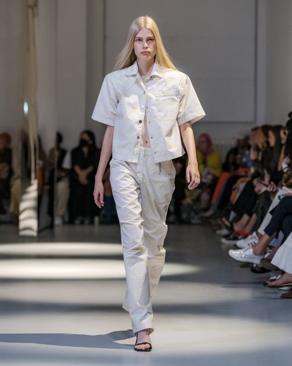 Fashion Week Copenhagen Spring/Summer 2022 look 14 from the REMAIN collection 女装