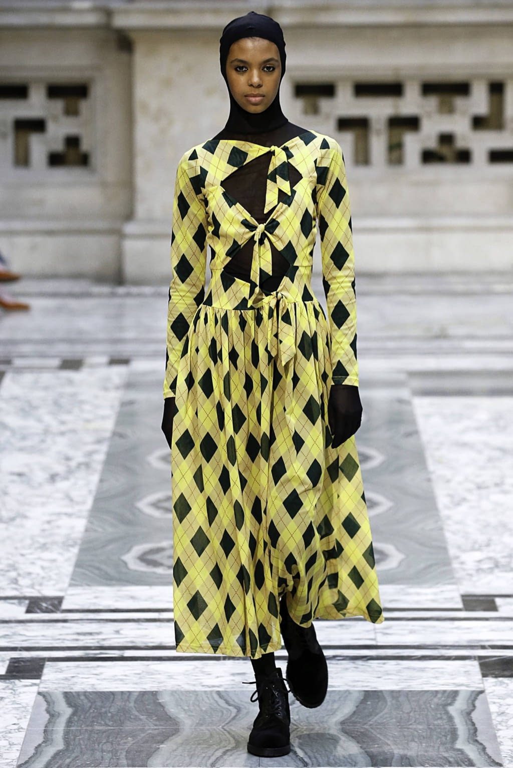 Fashion Week London Fall/Winter 2019 look 13 from the Molly Goddard collection womenswear