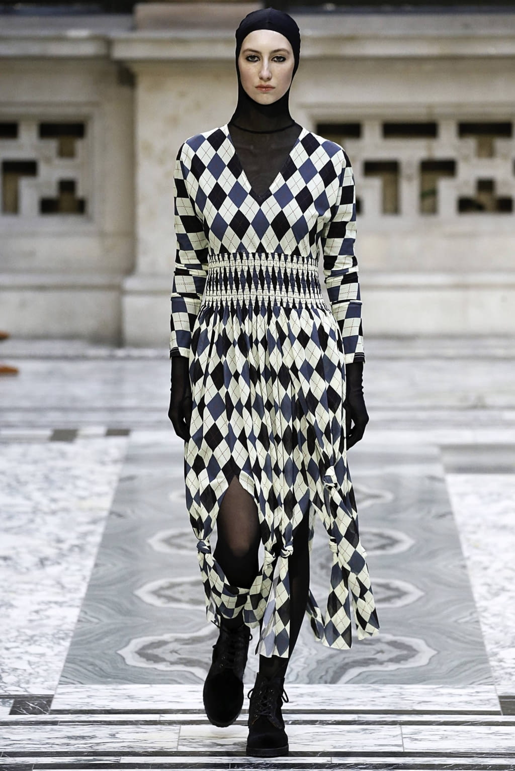 Fashion Week London Fall/Winter 2019 look 14 from the Molly Goddard collection womenswear