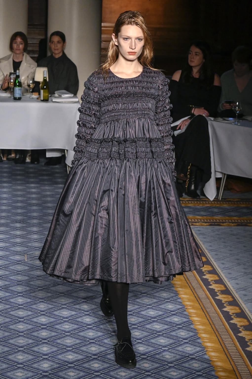 Fashion Week London Fall/Winter 2020 look 6 de la collection Molly Goddard womenswear