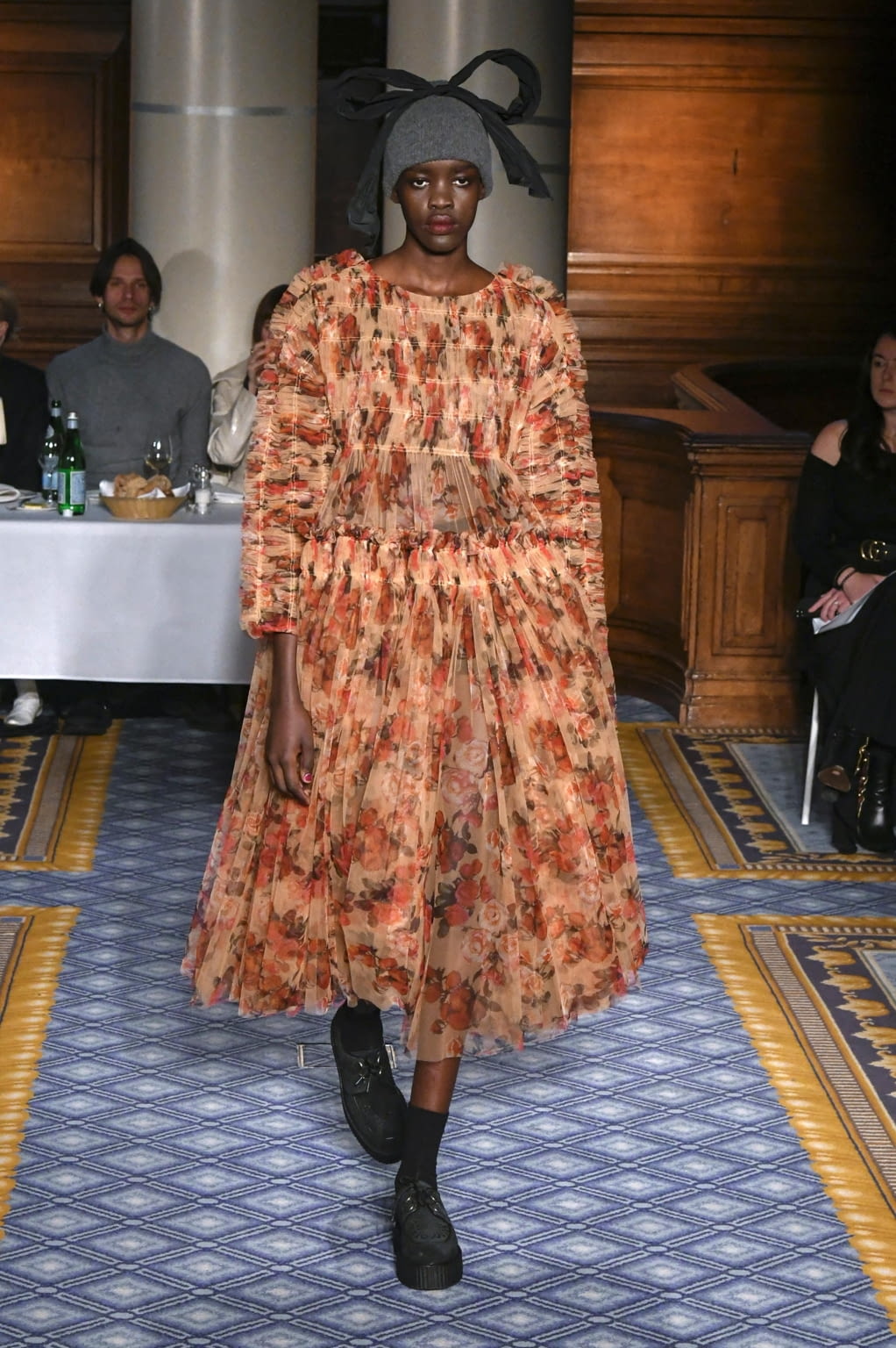 Fashion Week London Fall/Winter 2020 look 19 from the Molly Goddard collection womenswear