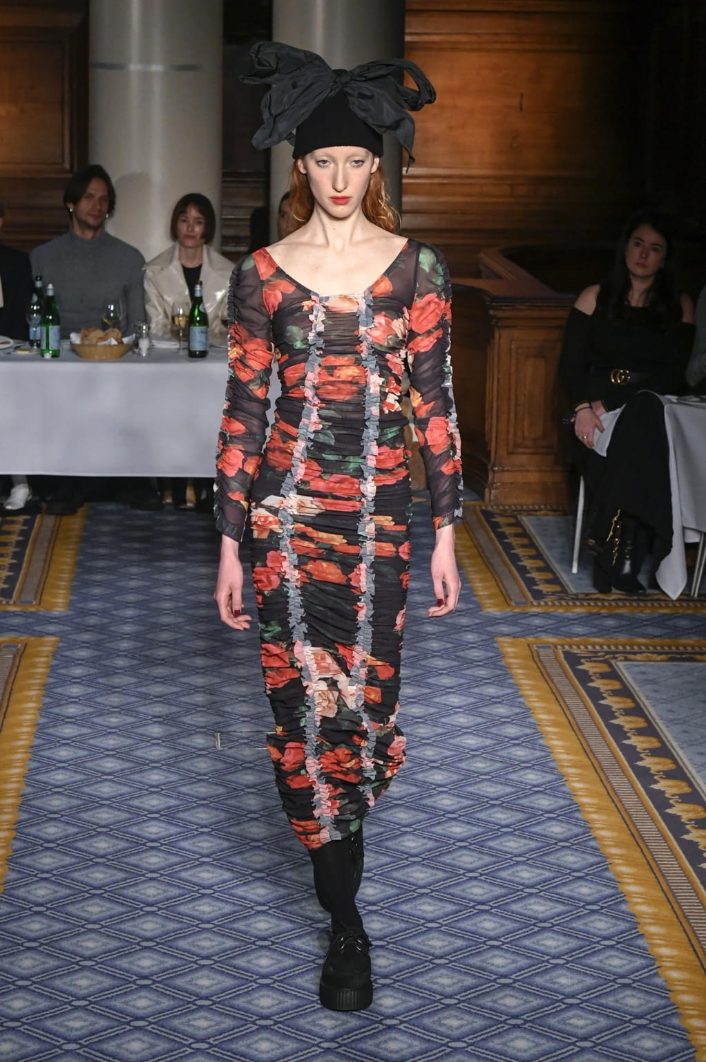 Fashion Week London Fall/Winter 2020 look 24 de la collection Molly Goddard womenswear