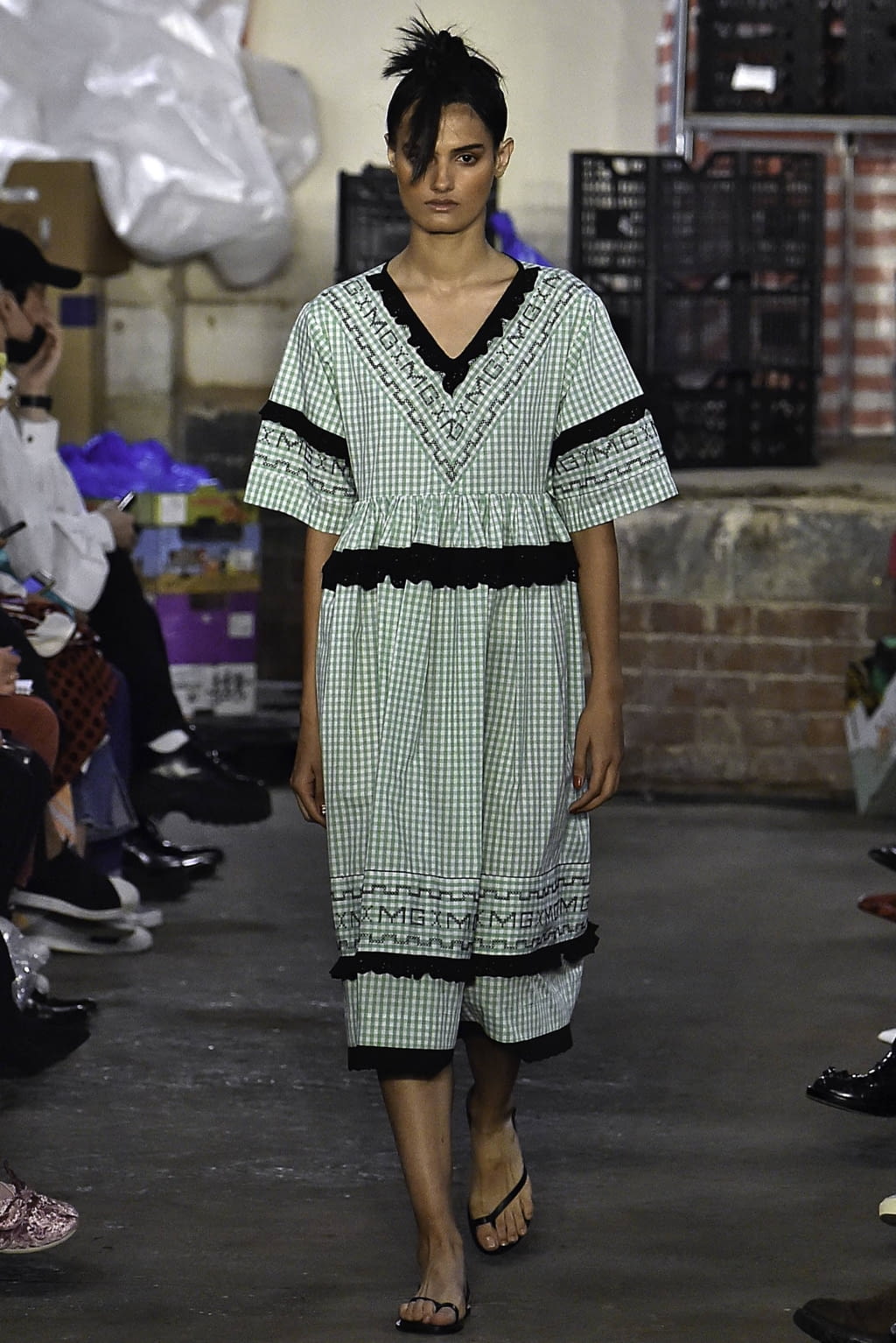 Fashion Week London Spring/Summer 2019 look 3 from the Molly Goddard collection womenswear