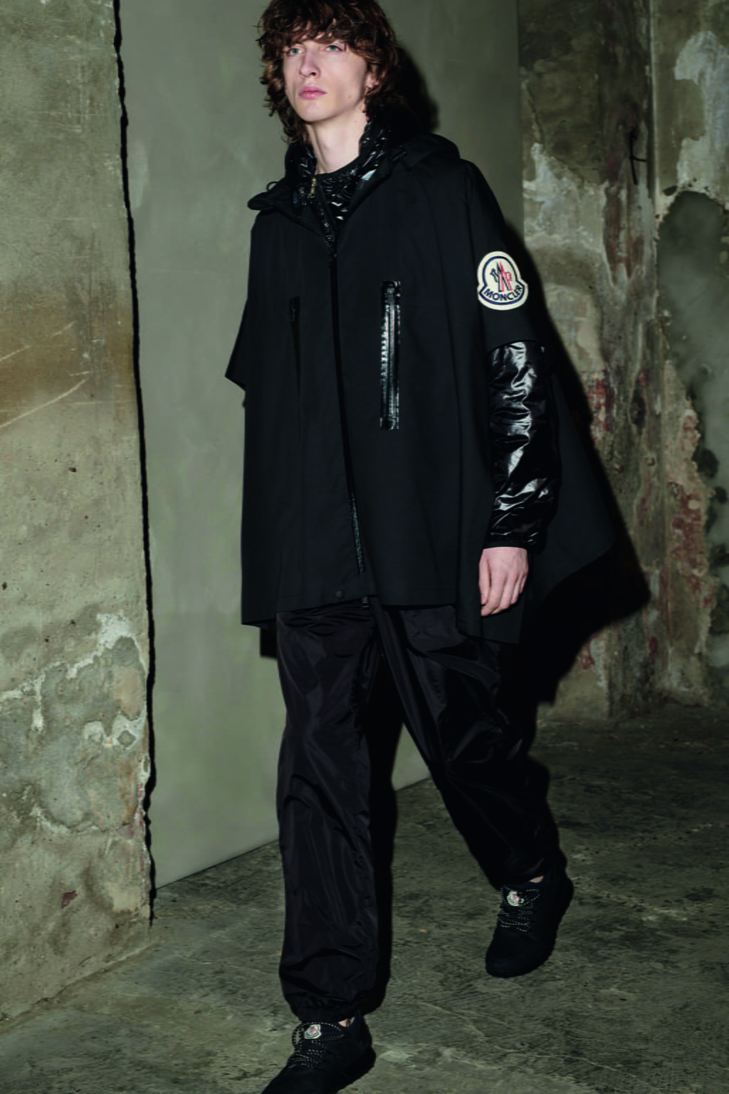 Fashion Week Milan Spring/Summer 2019 look 15 from the 2 Moncler 1952 collection 男装