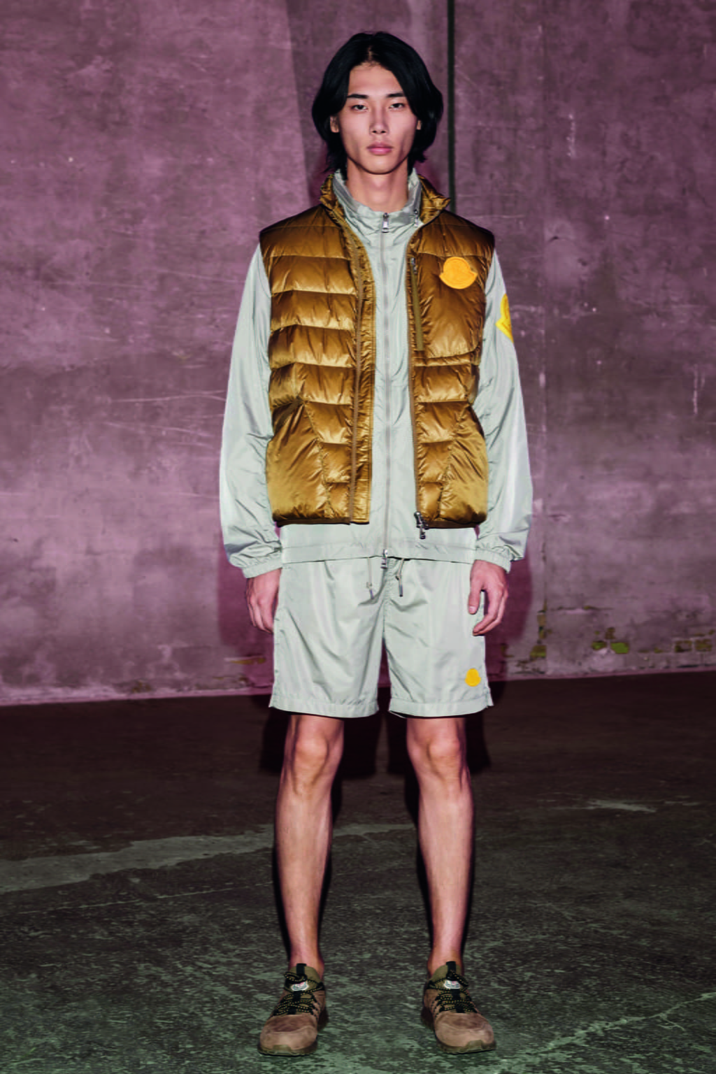 Fashion Week Milan Spring/Summer 2019 look 21 from the 2 Moncler 1952 collection 男装
