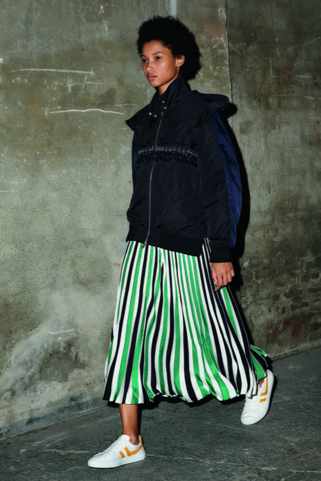 Fashion Week Milan Spring/Summer 2019 look 11 from the 2 Moncler 1952 collection 女装