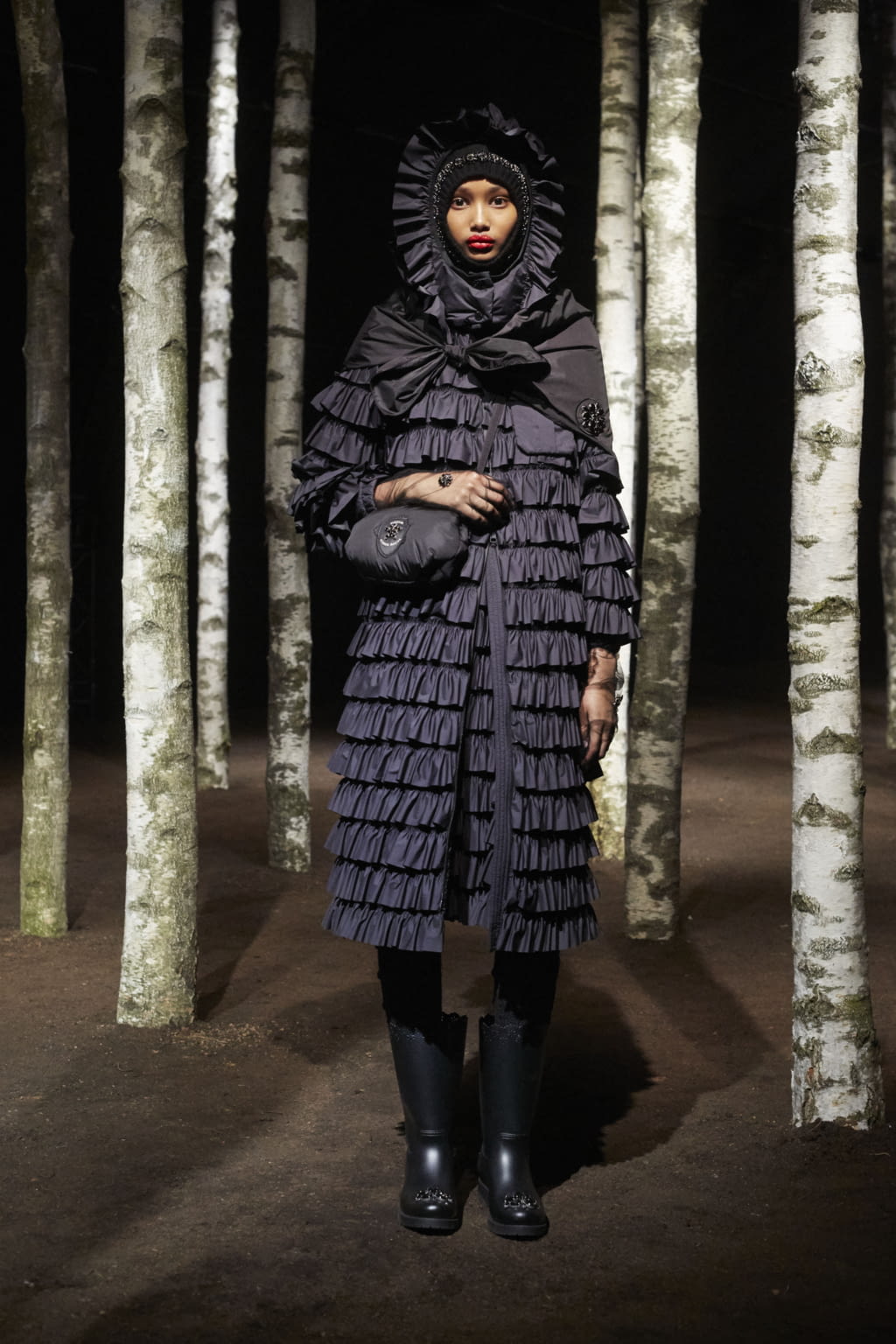 Fashion Week Milan Fall/Winter 2019 look 103 from the Moncler Genius collection 女装
