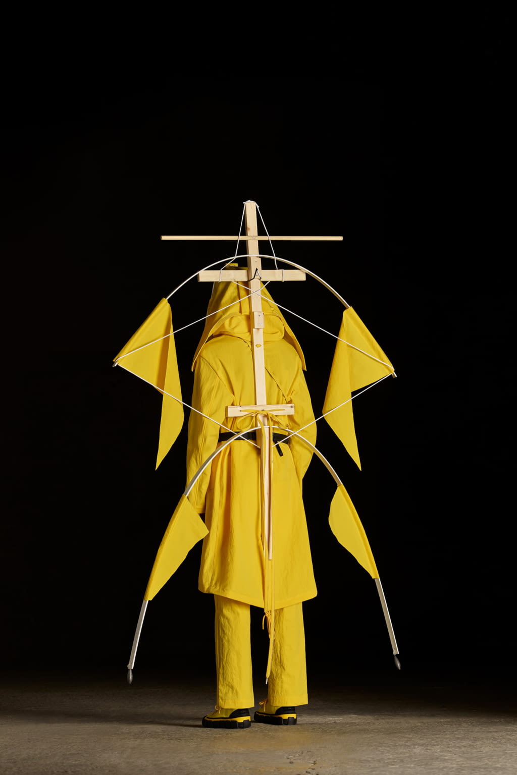 Fashion Week Milan Spring/Summer 2019 look 12 de la collection 5 Moncler Craig Green menswear