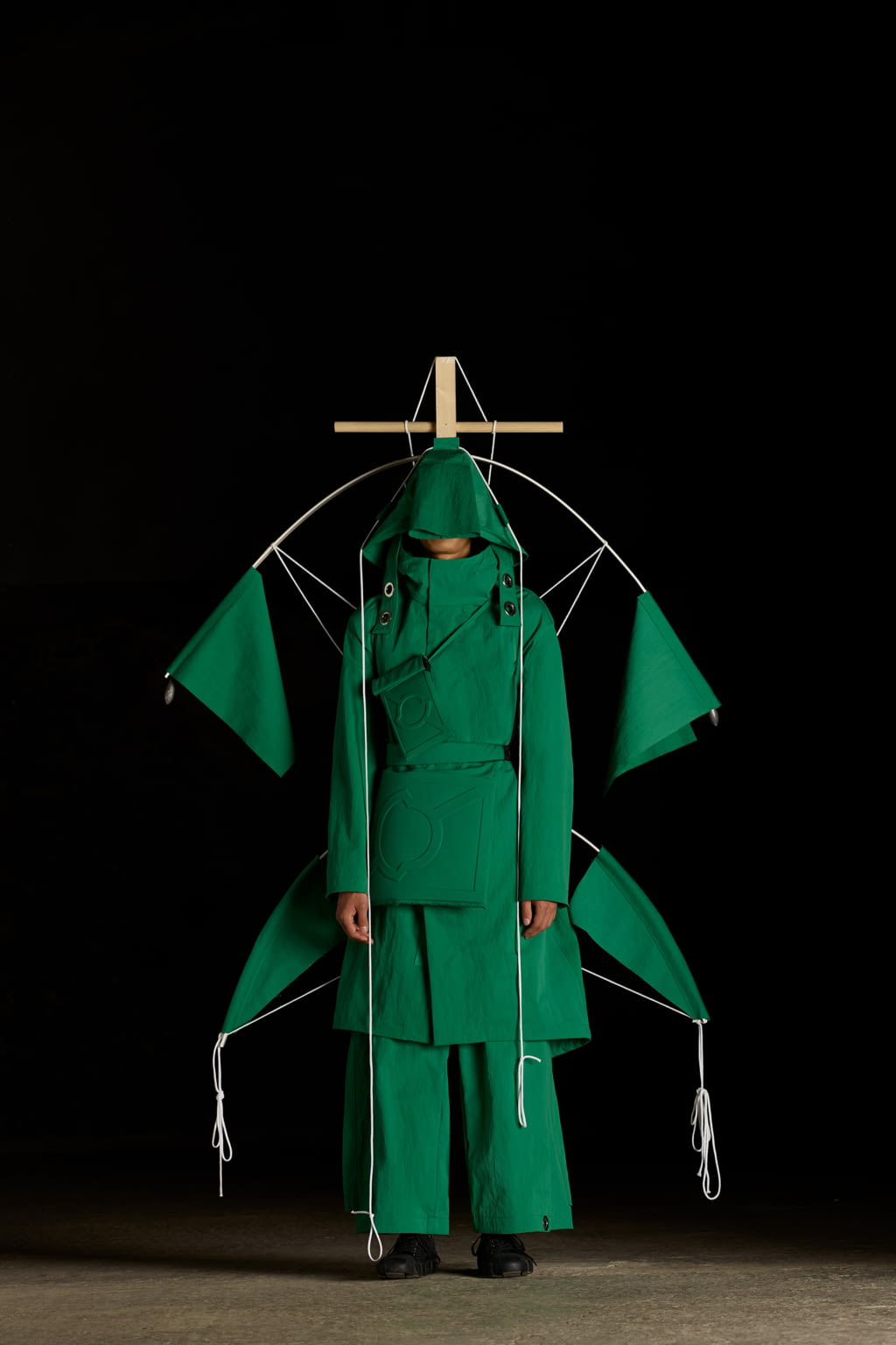 Fashion Week Milan Spring/Summer 2019 look 15 de la collection 5 Moncler Craig Green menswear