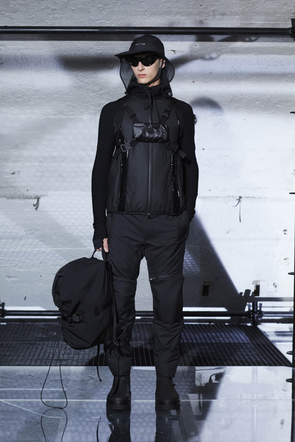 Fashion Week Milan Fall/Winter 2019 look 39 from the Moncler Genius collection menswear