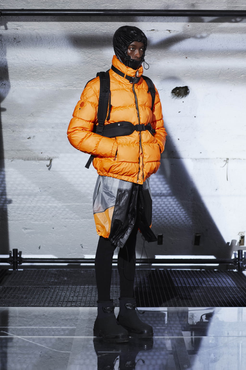 Fashion Week Milan Fall/Winter 2019 look 54 from the Moncler Genius collection 男装
