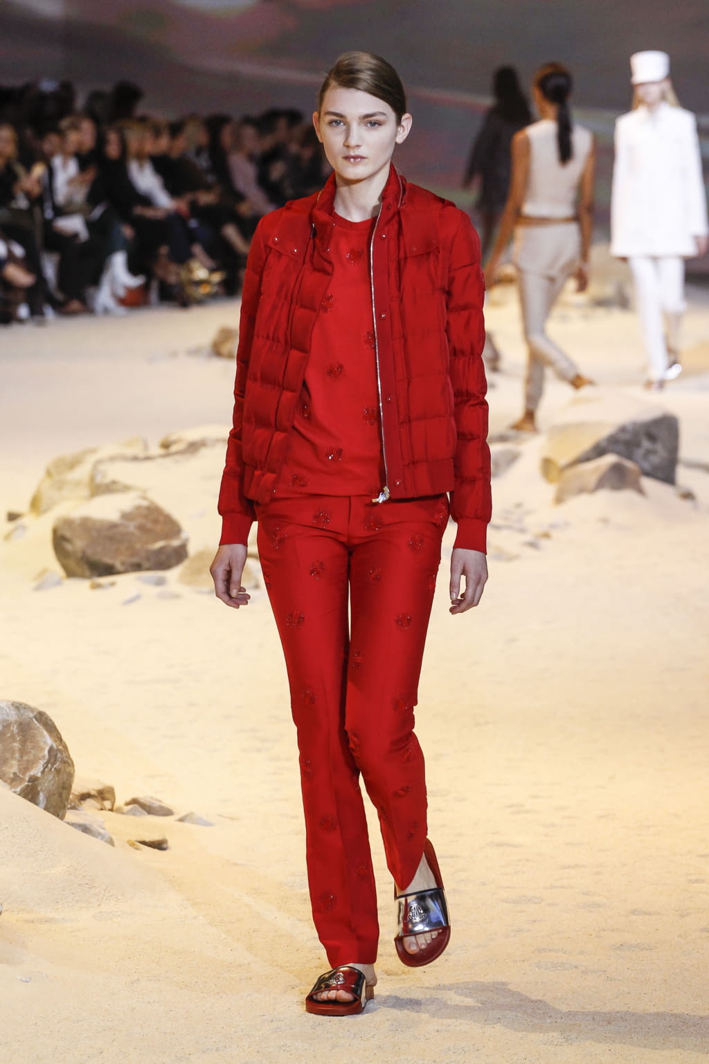 Fashion Week Paris Spring/Summer 2017 look 31 from the Moncler Gamme Rouge collection womenswear