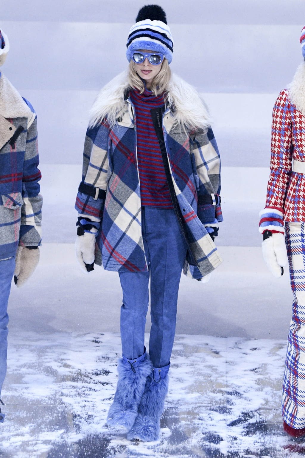 Fashion Week New York Fall/Winter 2017 look 47 from the 3 Moncler Grenoble collection womenswear