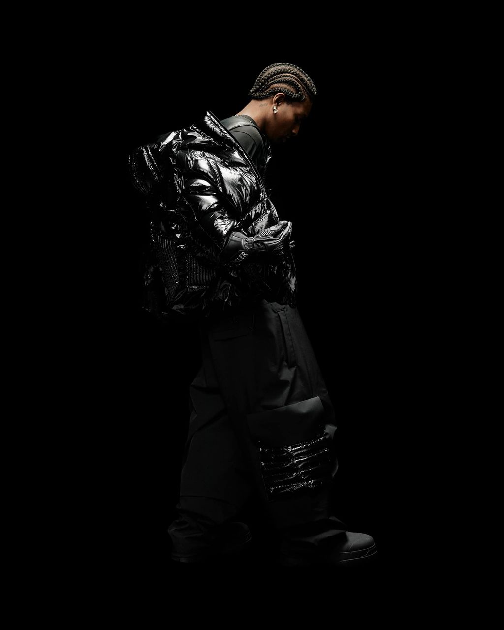 Fashion Week Milan Fall/Winter 2025 look 30 from the Moncler collection menswear