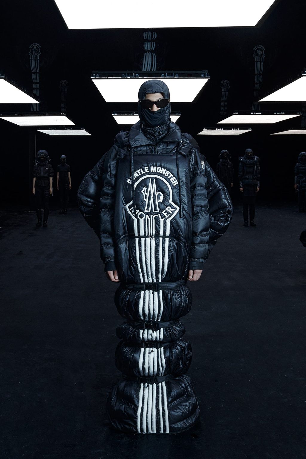 Fashion Week Milan Spring/Summer 2022 look 15 from the Moncler + Gentle Monster collection 女装