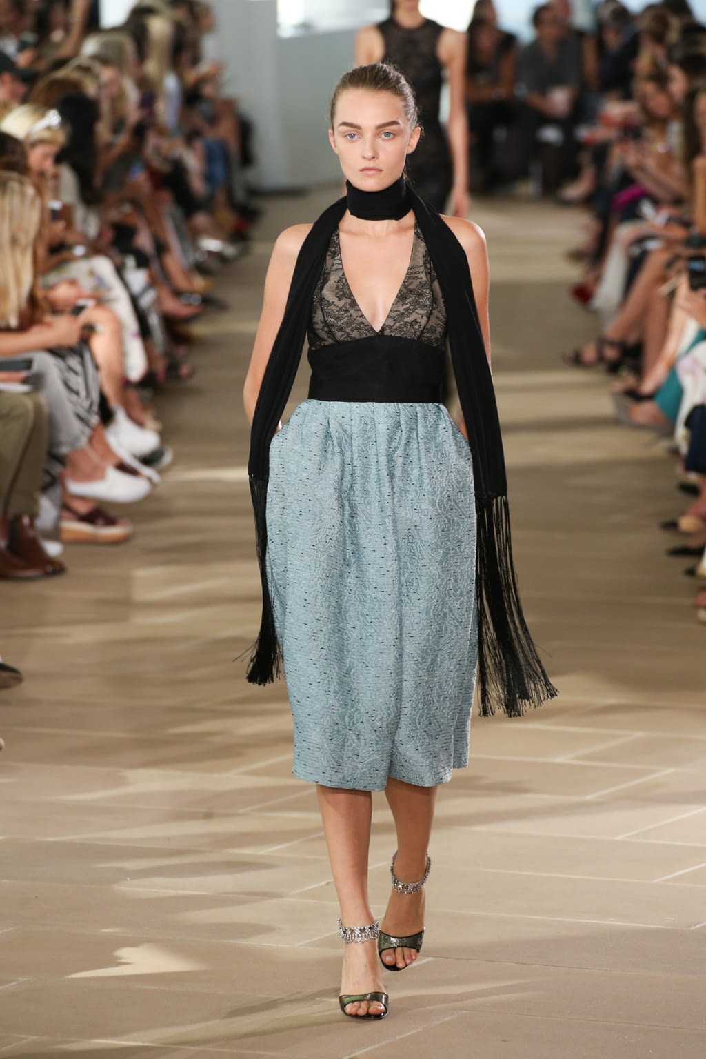 Fashion Week New York Spring/Summer 2017 look 35 from the Monique Lhuillier collection womenswear