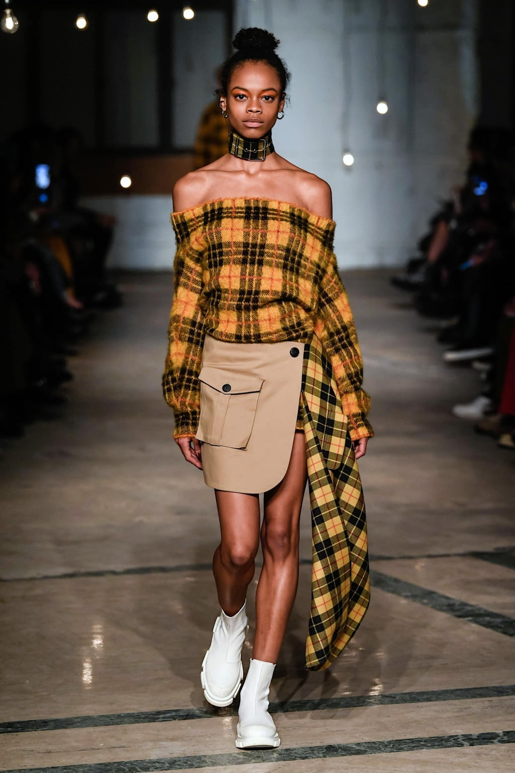 Fashion Week New York Fall/Winter 2020 look 6 from the Monse collection 女装