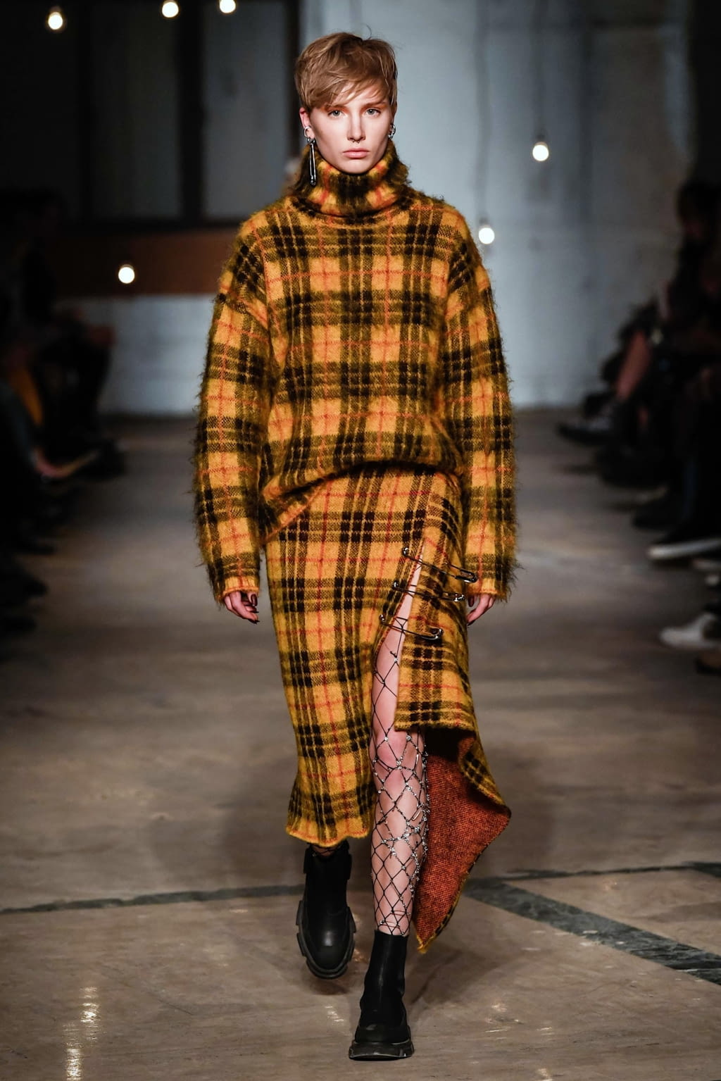 Fashion Week New York Fall/Winter 2020 look 7 from the Monse collection 女装