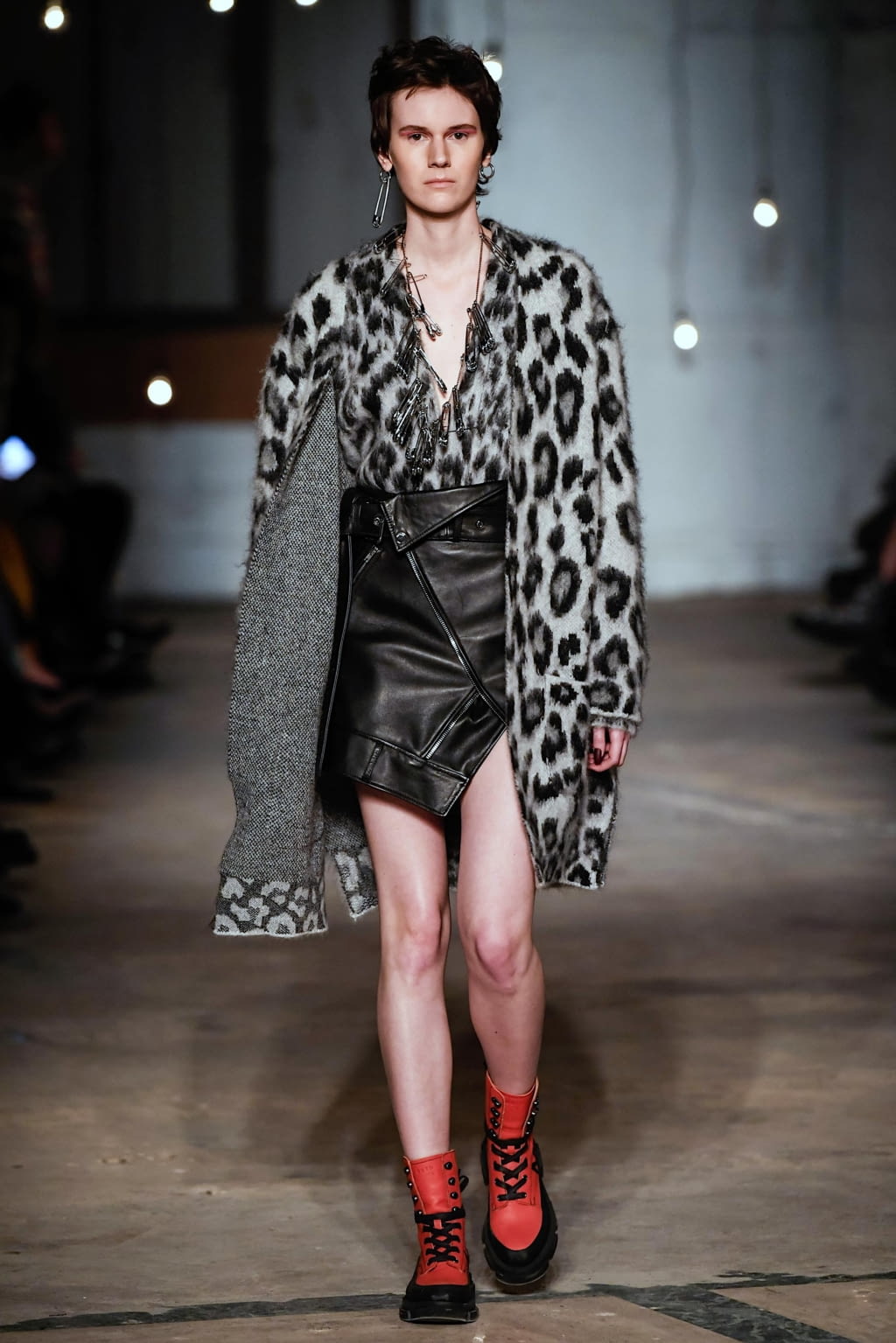 Fashion Week New York Fall/Winter 2020 look 17 de la collection Monse womenswear