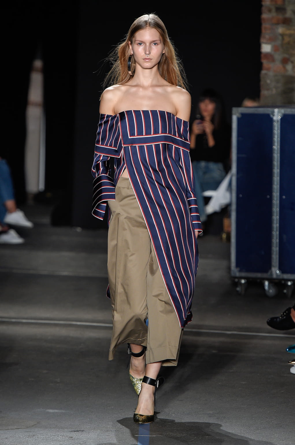 Fashion Week New York Spring/Summer 2017 look 22 de la collection Monse womenswear