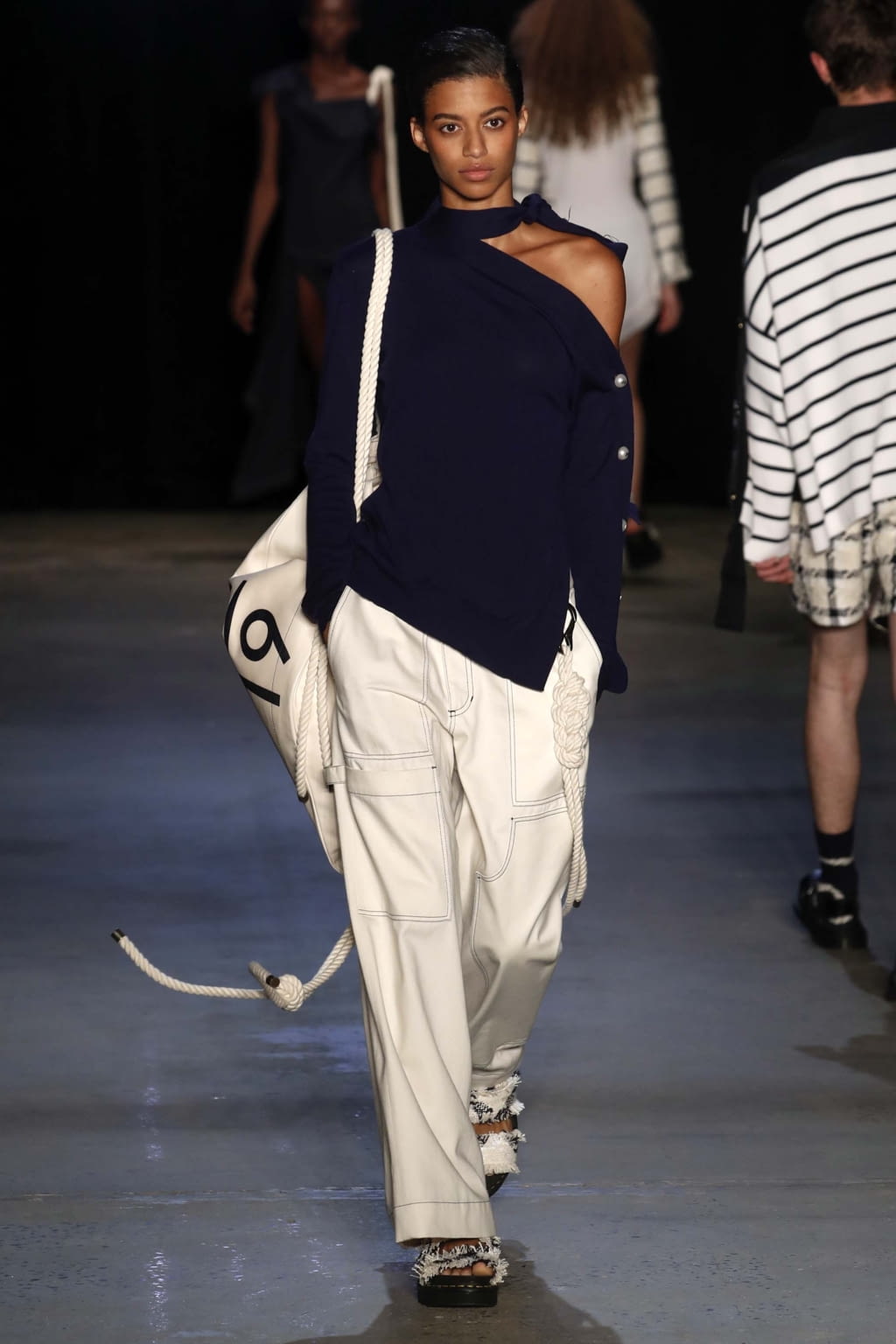 Fashion Week New York Spring/Summer 2019 look 8 from the Monse collection 女装