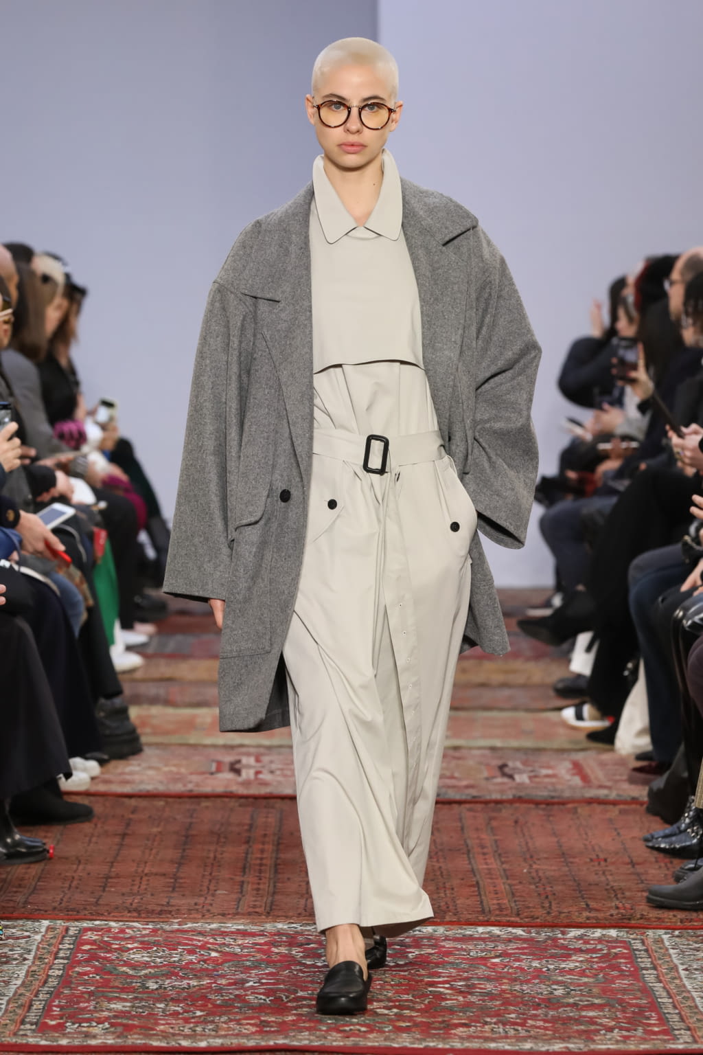Fashion Week Paris Fall/Winter 2020 look 25 from the MOOHONG collection womenswear