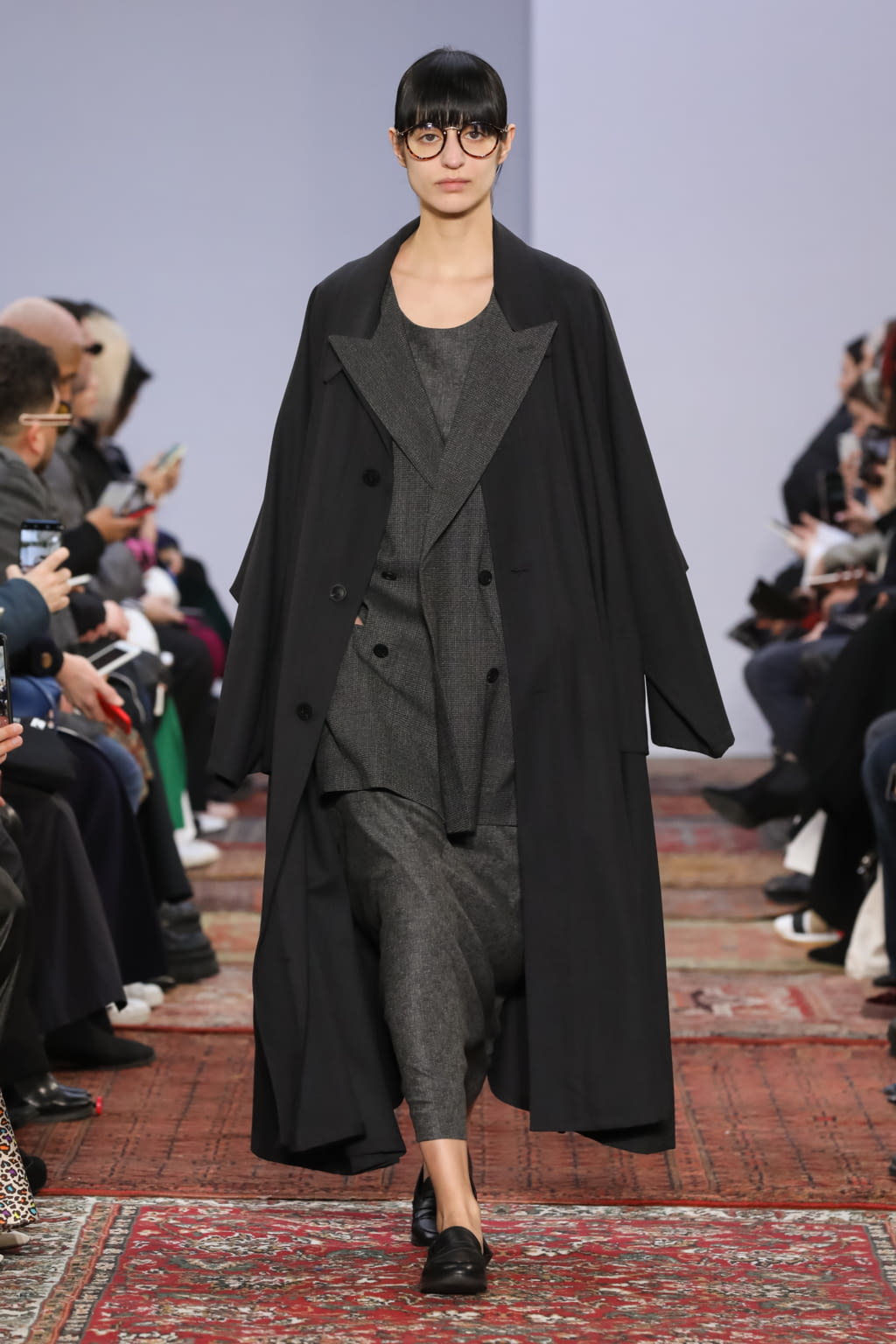 Fashion Week Paris Fall/Winter 2020 look 27 from the MOOHONG collection womenswear