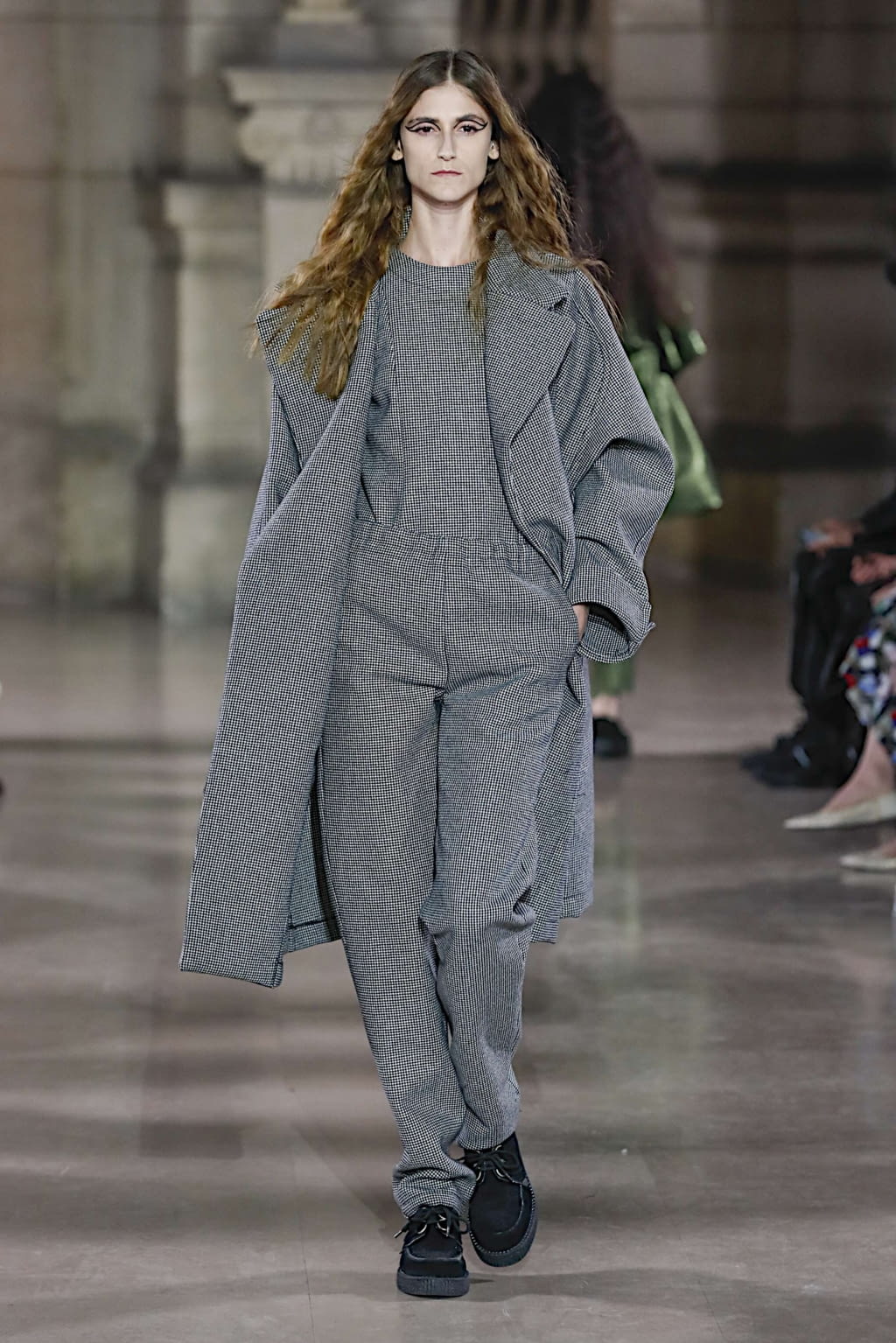 Fashion Week Paris Fall/Winter 2019 look 12 from the MOONYOUNGHEE collection womenswear