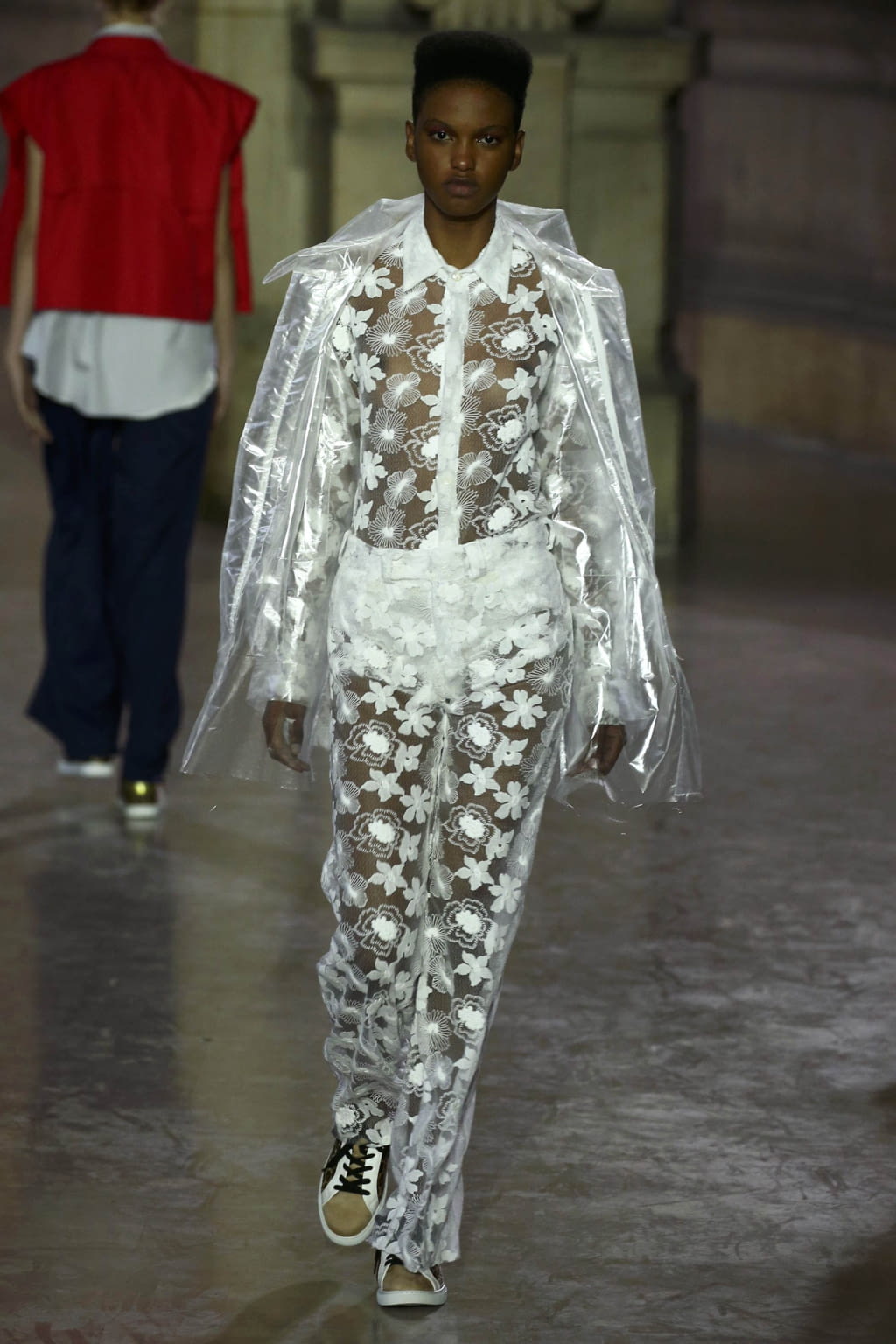 Fashion Week Paris Spring/Summer 2019 look 9 from the MOONYOUNGHEE collection womenswear