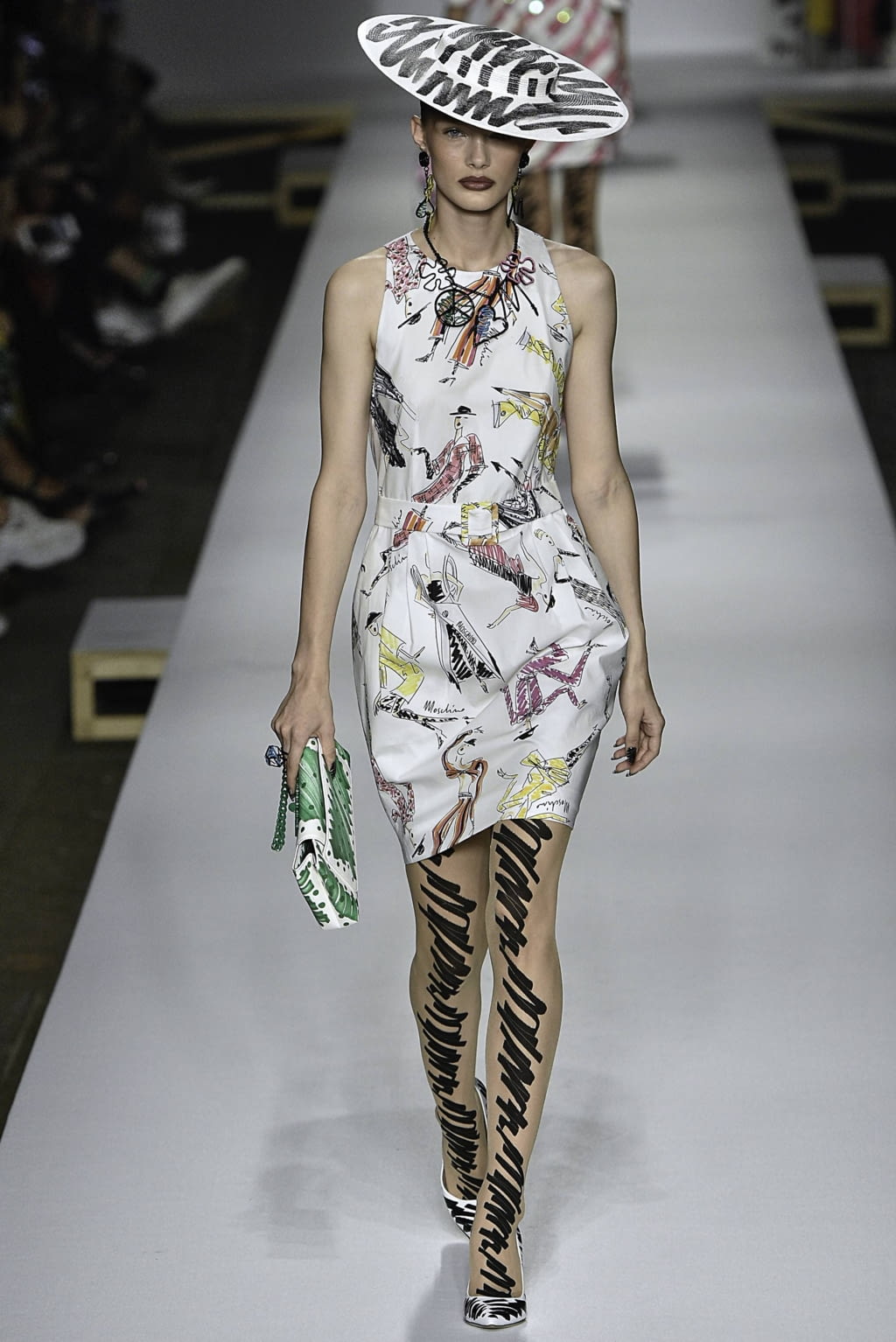 Fashion Week Milan Spring/Summer 2019 look 41 de la collection Moschino womenswear