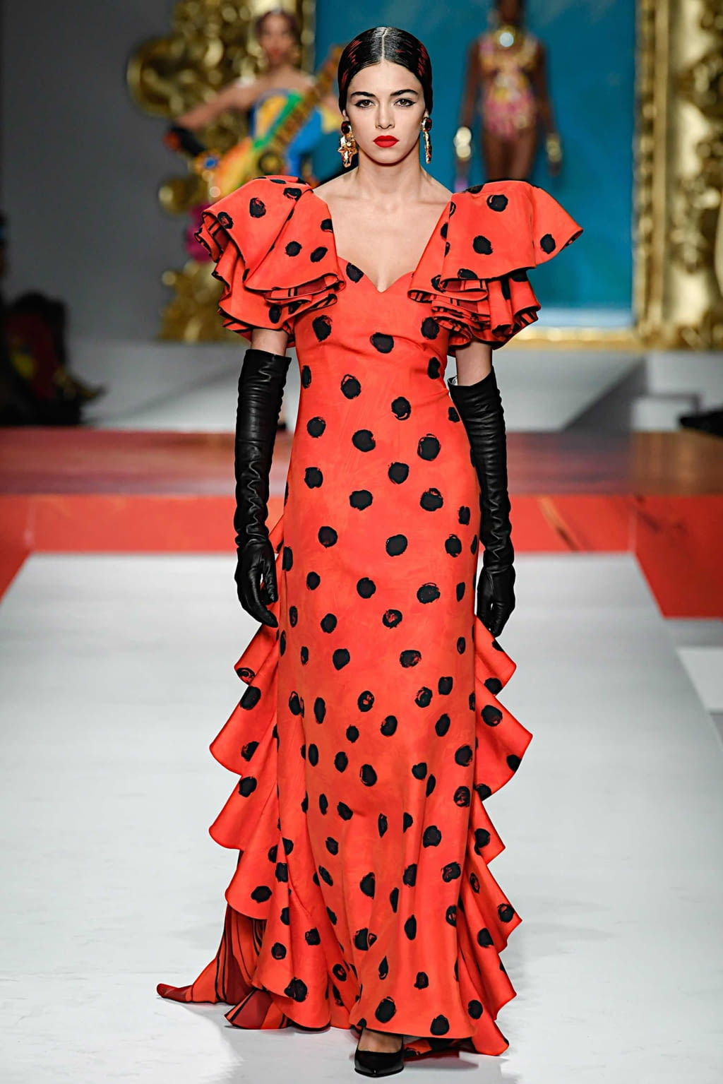 Fashion Week Milan Spring/Summer 2020 look 35 de la collection Moschino womenswear