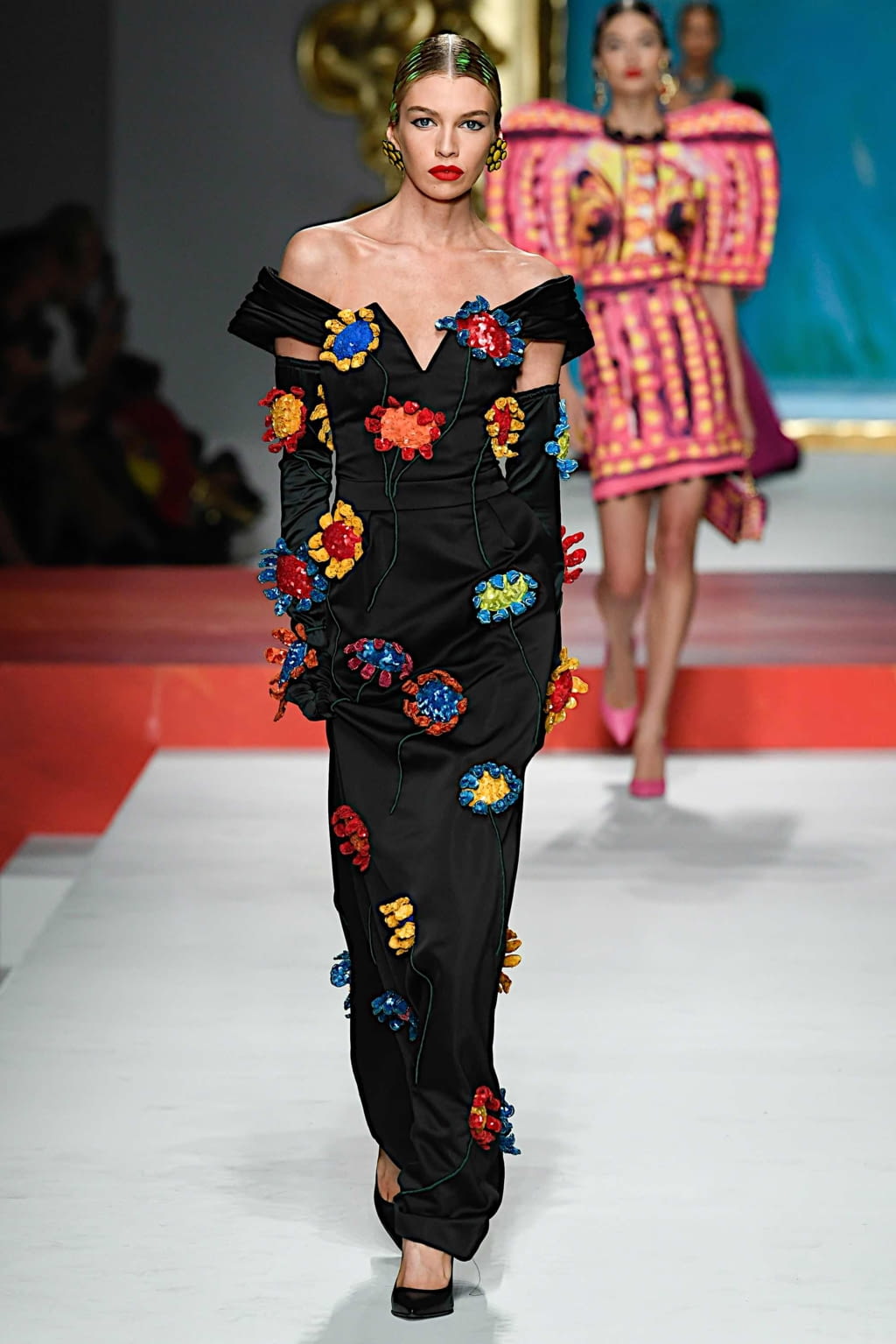 Fashion Week Milan Spring/Summer 2020 look 38 de la collection Moschino womenswear
