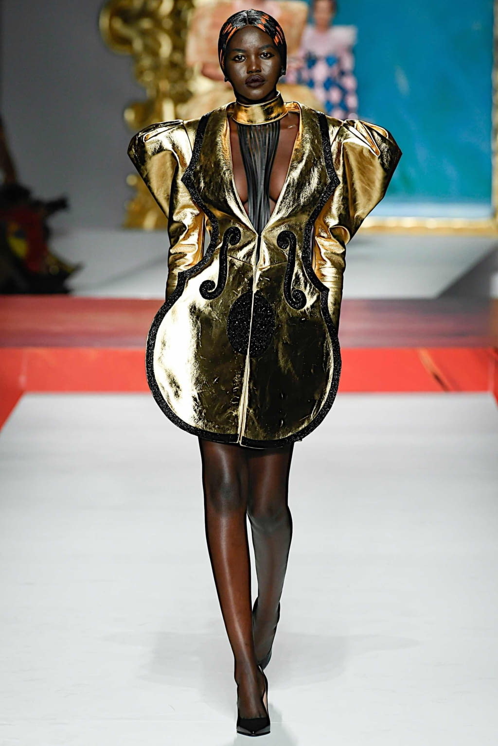 Fashion Week Milan Spring/Summer 2020 look 48 de la collection Moschino womenswear