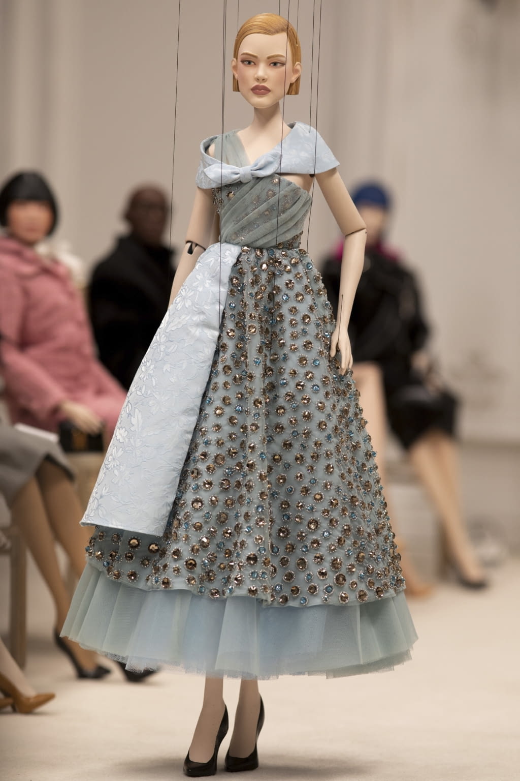 Fashion Week Milan Spring/Summer 2021 look 10 de la collection Moschino womenswear