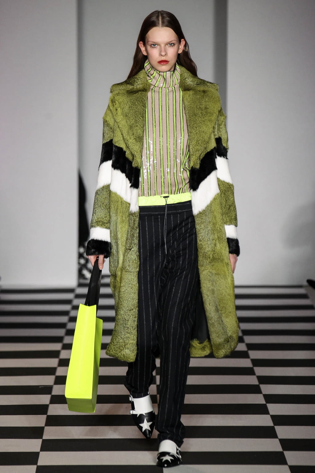Fashion Week Milan Fall/Winter 2017 look 27 from the MSGM collection 女装