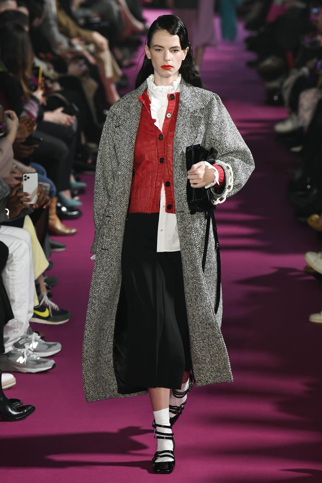 Fashion Week Milan Fall/Winter 2020 look 1 de la collection MSGM womenswear