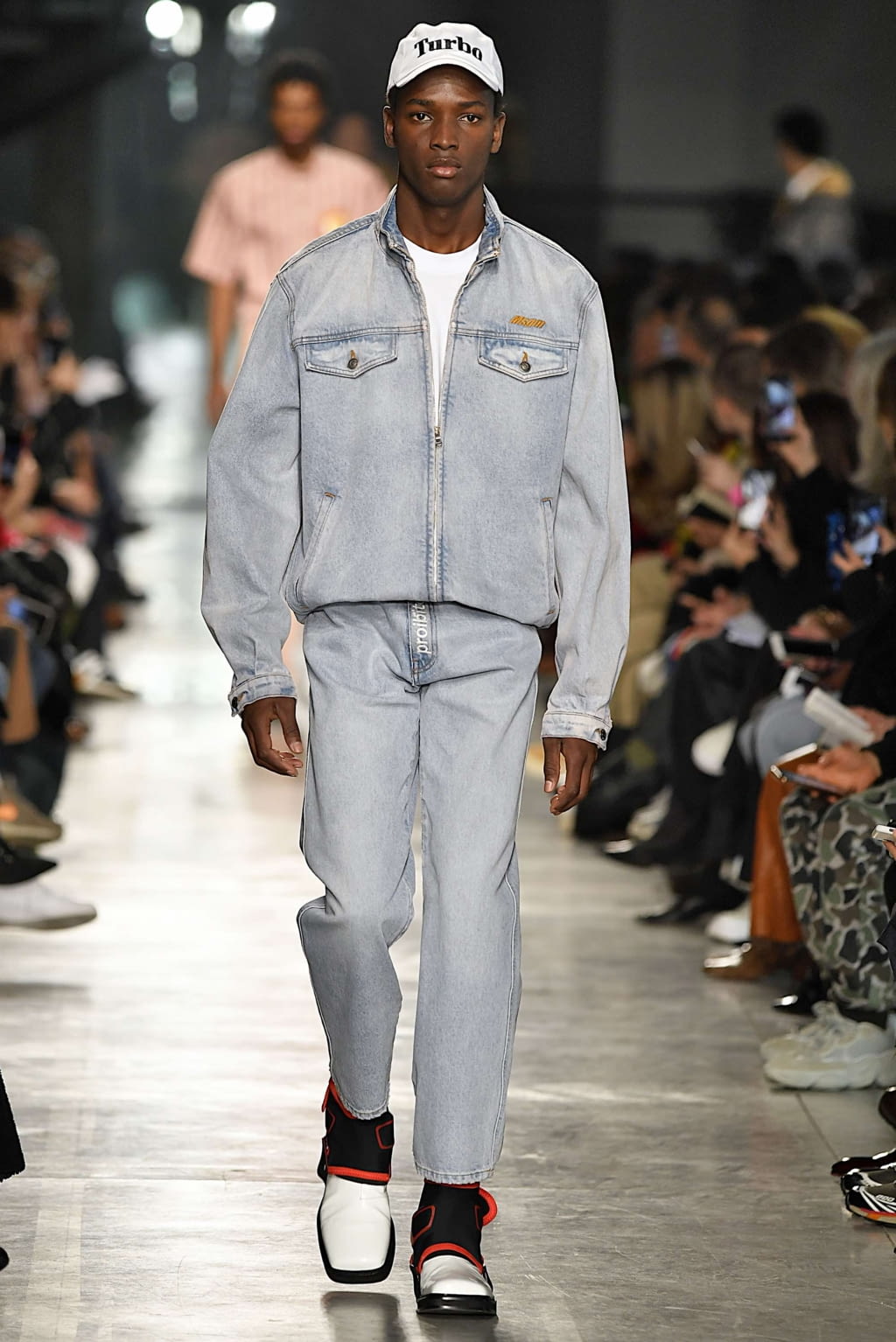 Fashion Week Milan Fall/Winter 2019 look 12 from the MSGM collection 男装