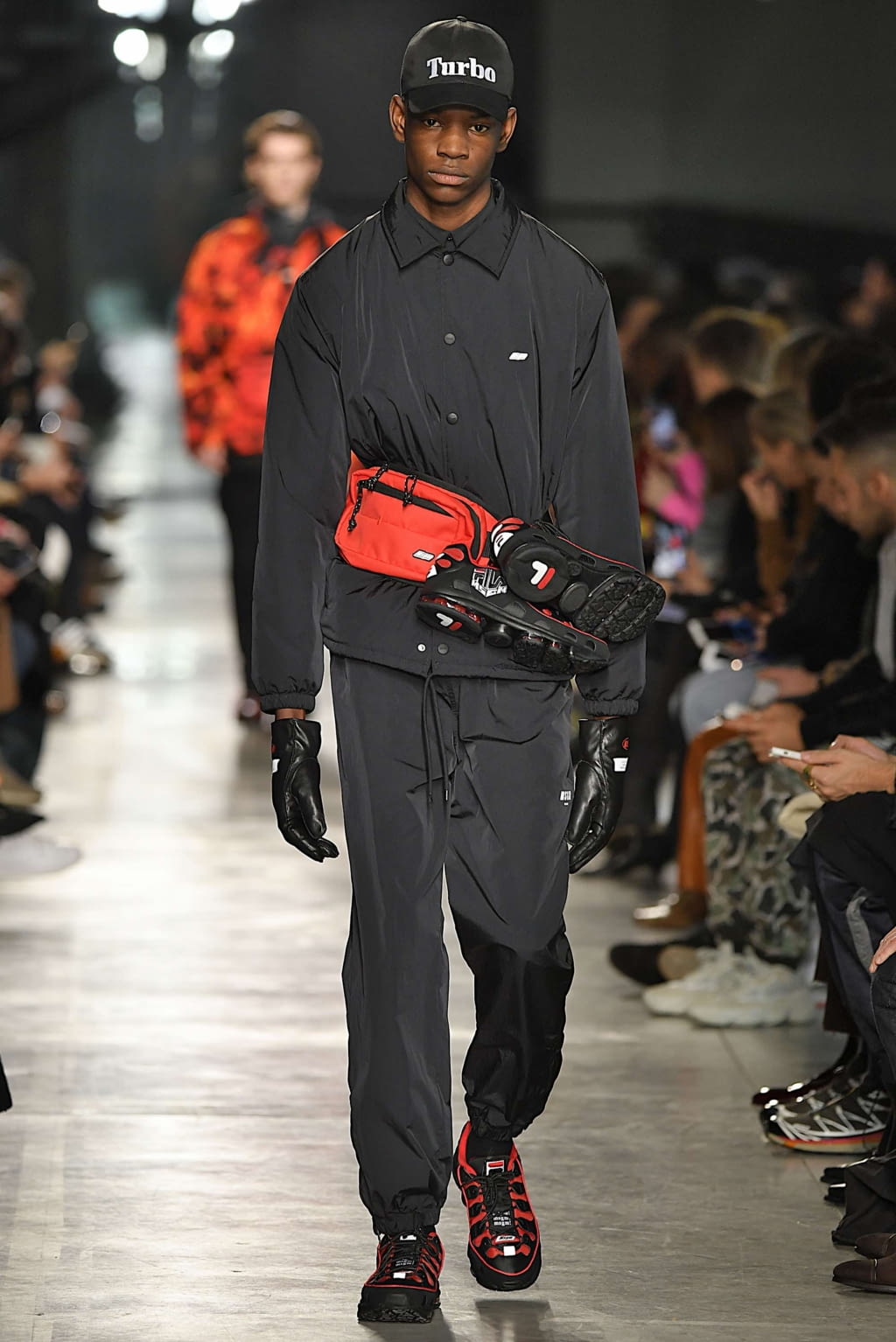 Fashion Week Milan Fall/Winter 2019 look 33 from the MSGM collection 男装