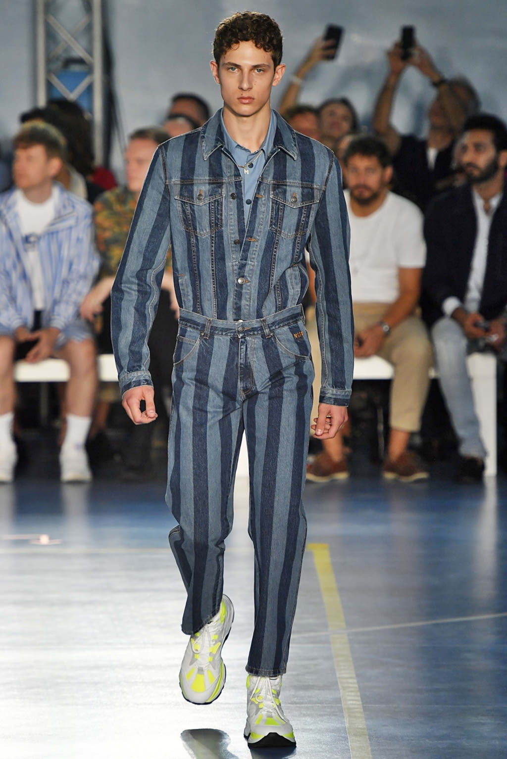 Fashion Week Milan Spring/Summer 2019 look 1 from the MSGM collection 男装