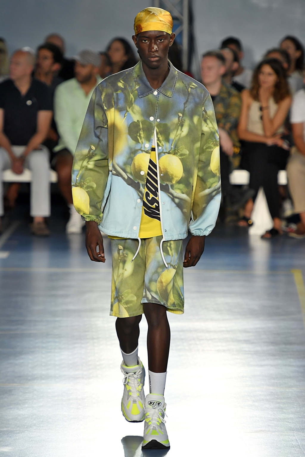 Fashion Week Milan Spring/Summer 2019 look 8 from the MSGM collection menswear