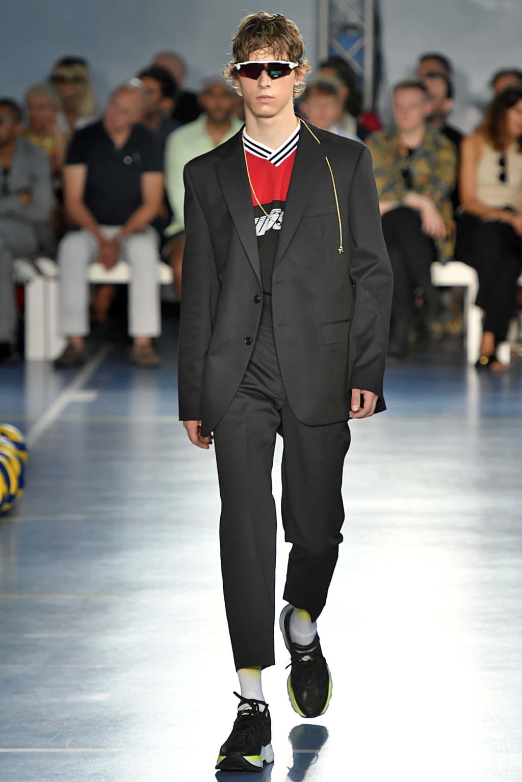 Fashion Week Milan Spring/Summer 2019 look 35 from the MSGM collection menswear